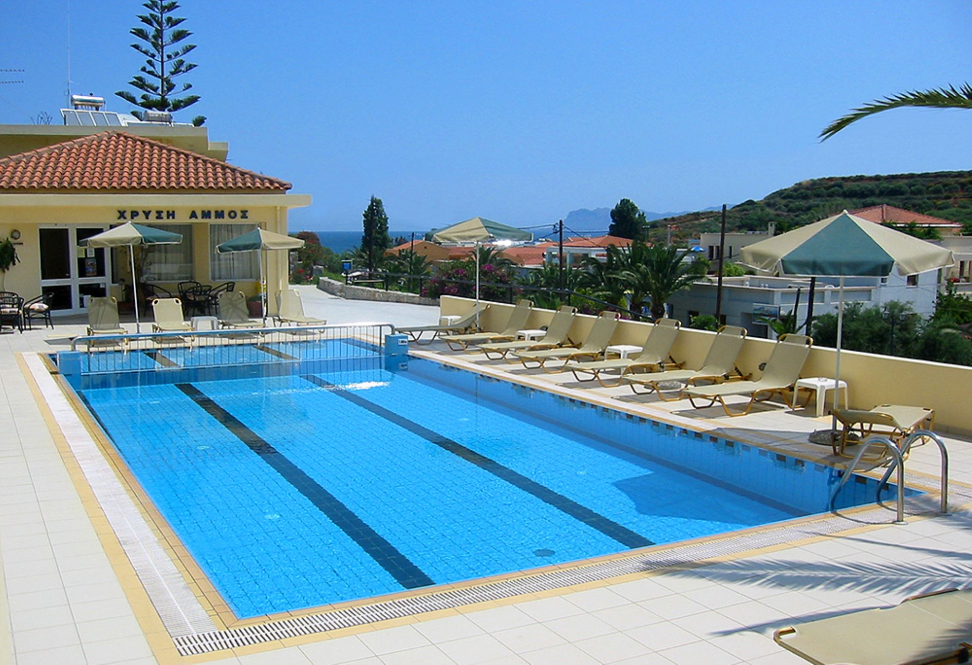 Hotel golden sun. Отель Греция акти Муссон. White Olive Elite Rethymno. Golden Sun Hotel. White Olive Elite Rethymno 5*.